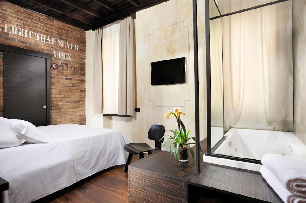Deluxe Room photo 2