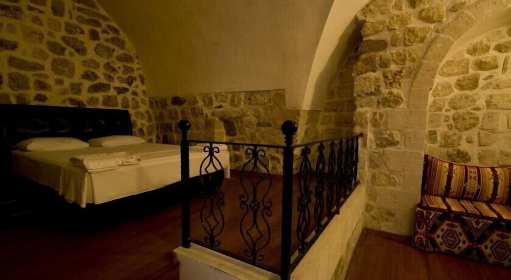 Standard Double or Twin Room photo 2