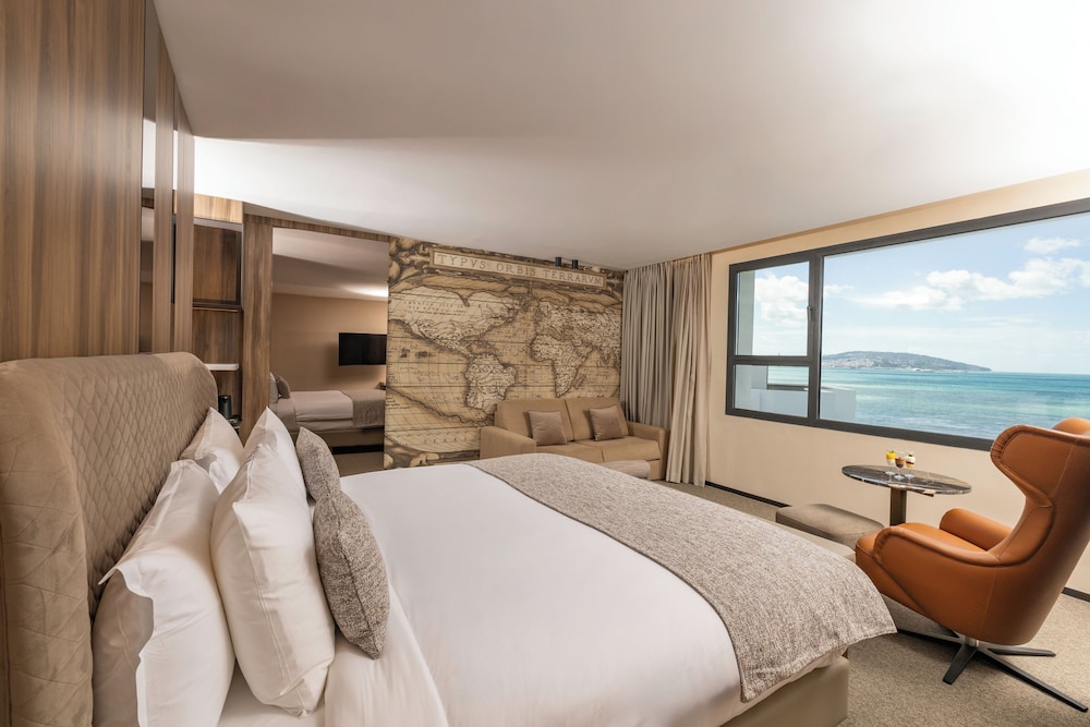 Premium Room (King)