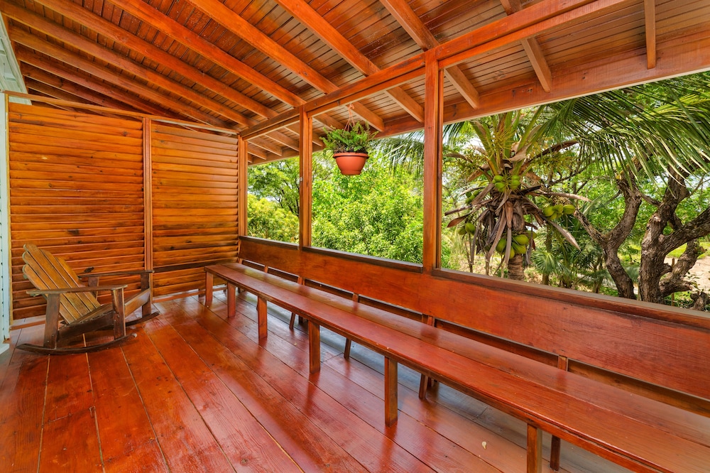 Double Room with Garden View - Photo 2