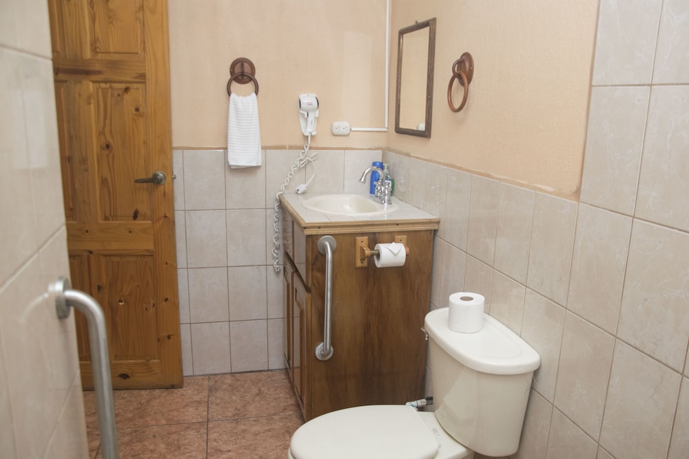 Superior Double Room, 1 Queen Bed, Private Bathroom photo 2