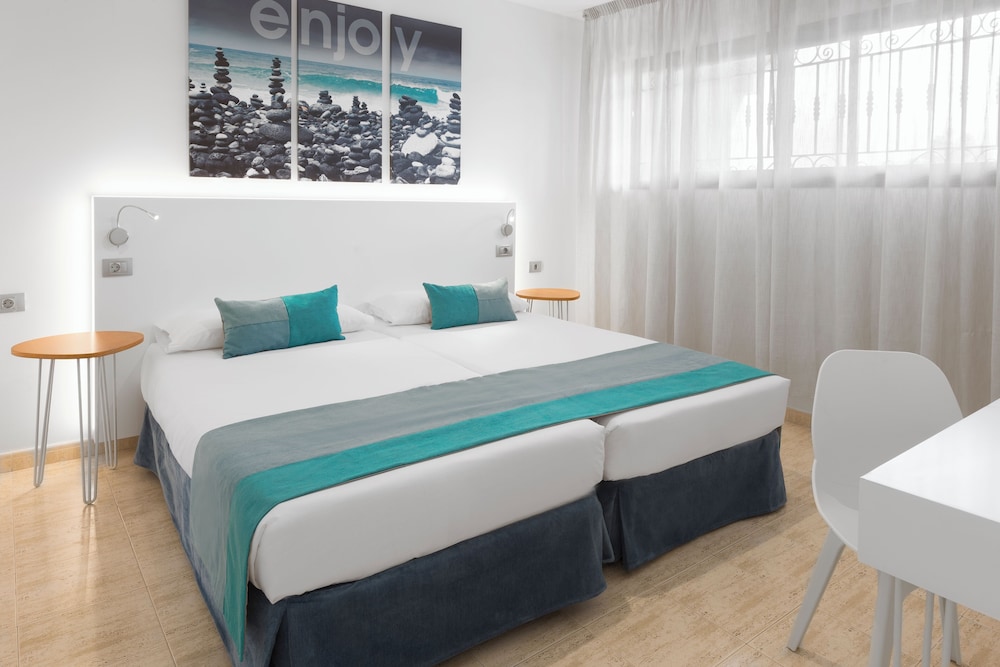 Apartamento 1 dormitorio con terraza ó balcón
