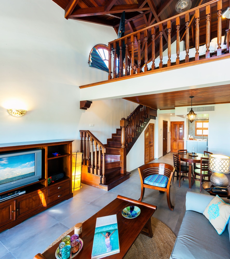Deluxe Loft