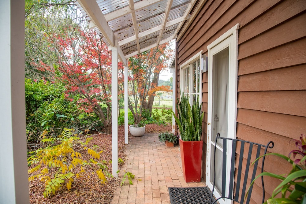 Superior Cottage, 2 Bedrooms, Garden View, Garden Area photo 3