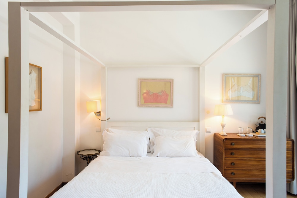 Double Room - Photo 3
