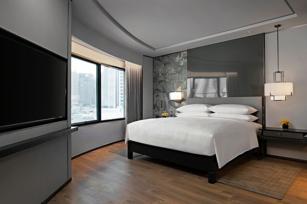 Executive King Room with One King Bed (Non Smoking)