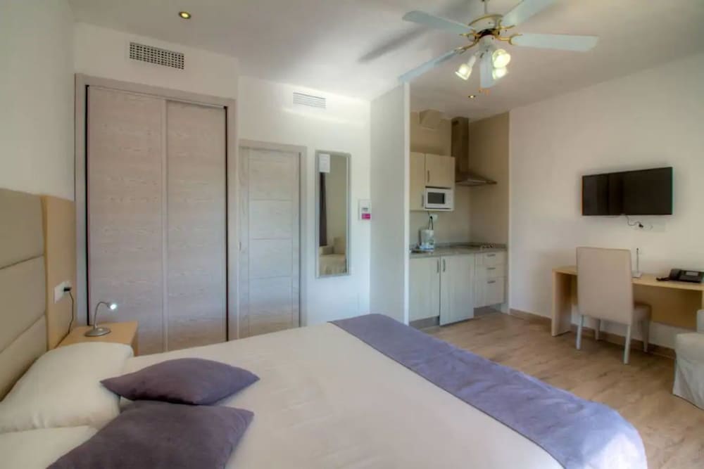 Superior Bungalow, Terrace