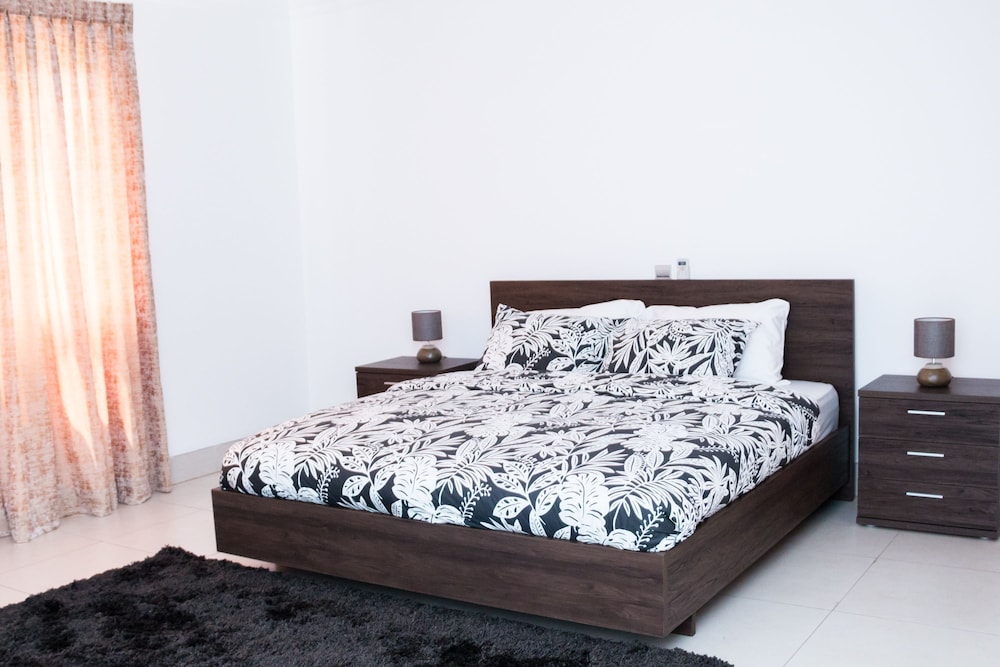 Luxury Apartment photo 3