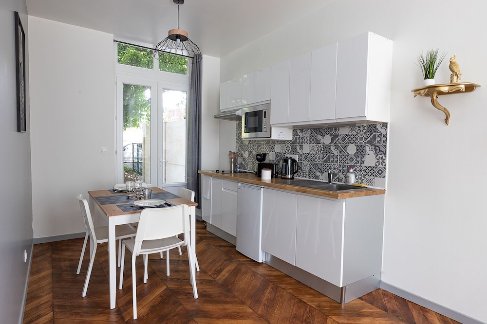Deluxe Apartment, Ensuite - Photo 10