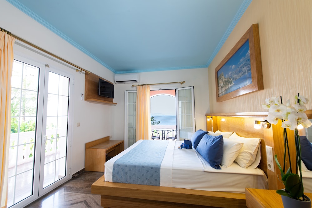Double Room - Photo 1