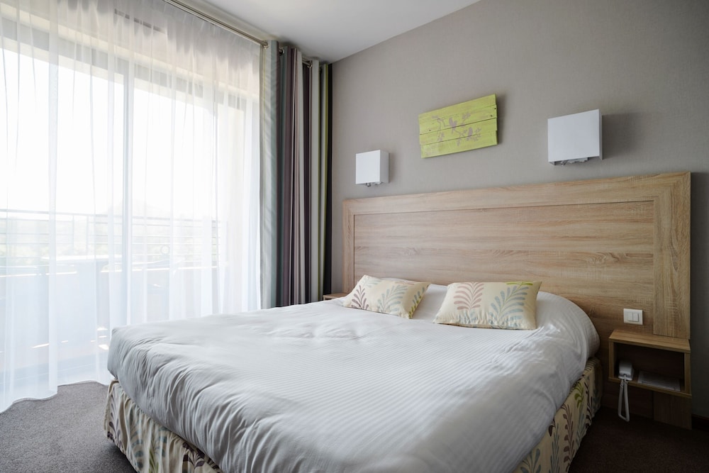 Double or Twin Room photo 1