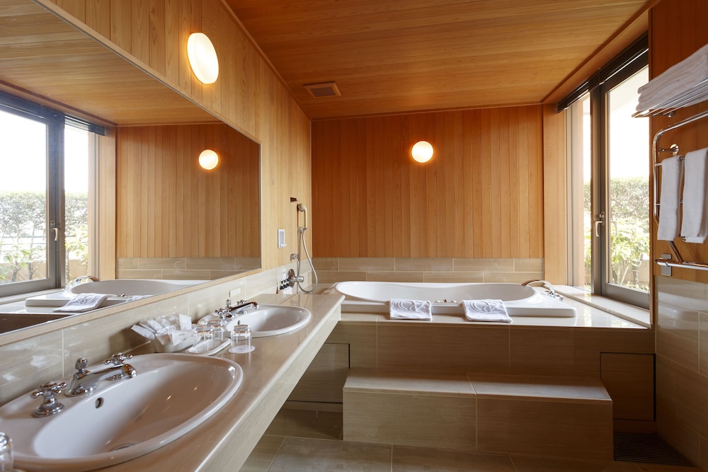 Modern Premium Japanese Style Room, Non Smoking (Top Floor/68 sqm) photo 3