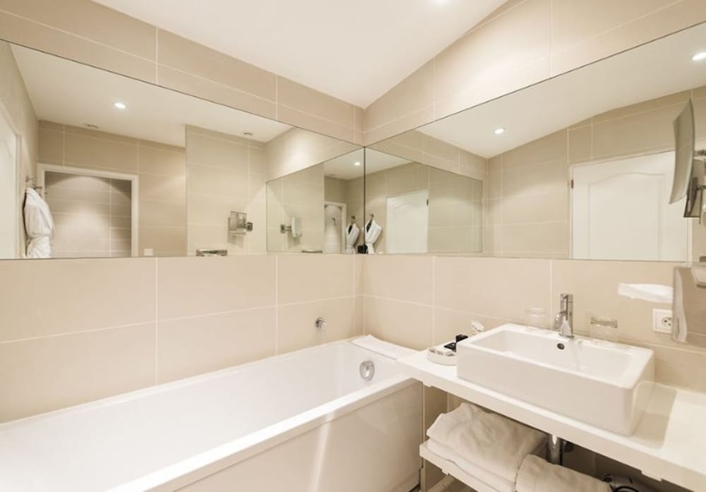 Luxury Double Room Luxury Double Room