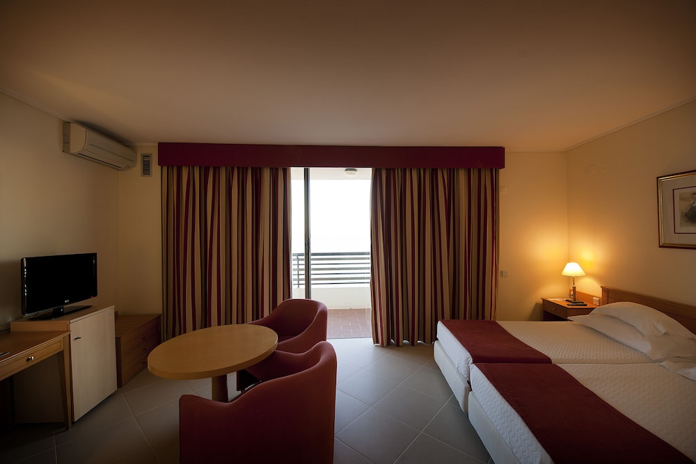 Twin Room, Sea View - Photo 2