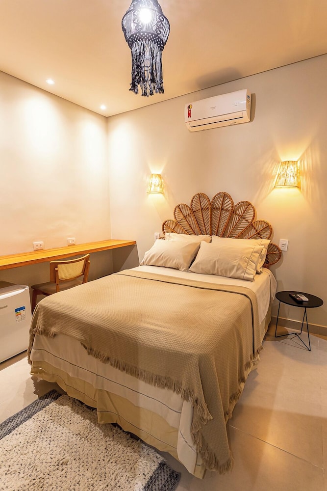 Available room
