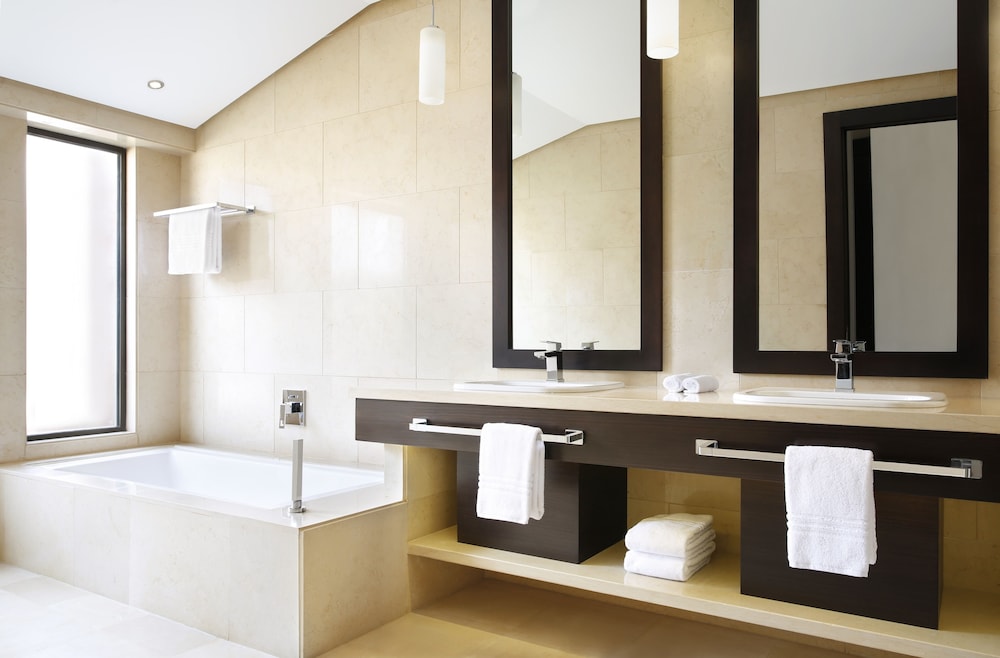 Presidential Suite, 1 King Bed, Ground Floor