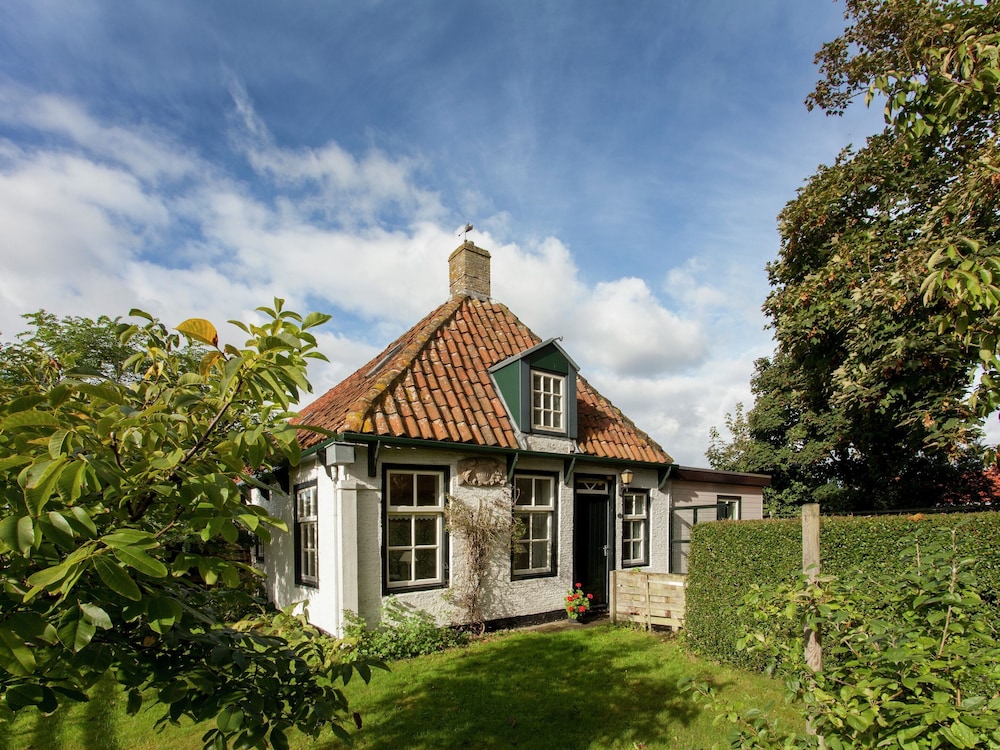 Cottage photo 1
