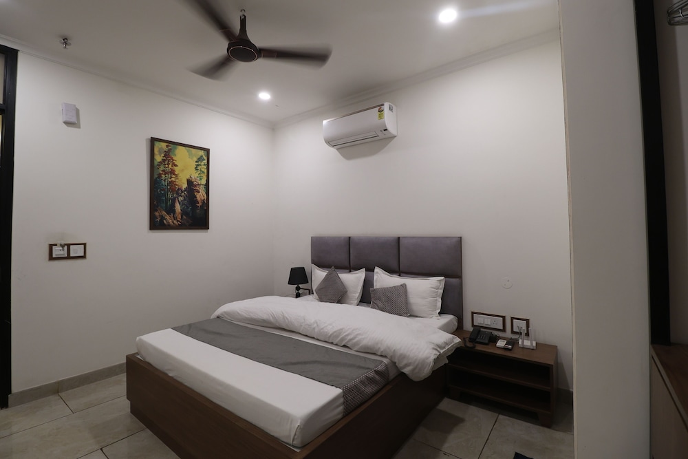 Standard Room photo 1