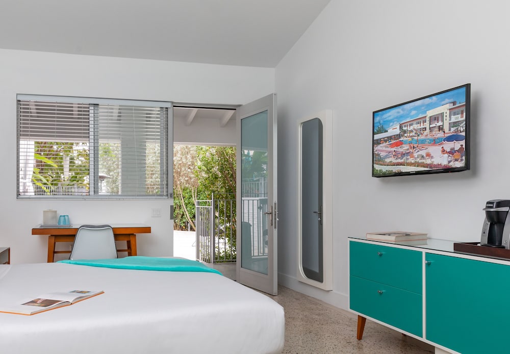 Catalina King, ADA Accessible - Free Parking and Wifi