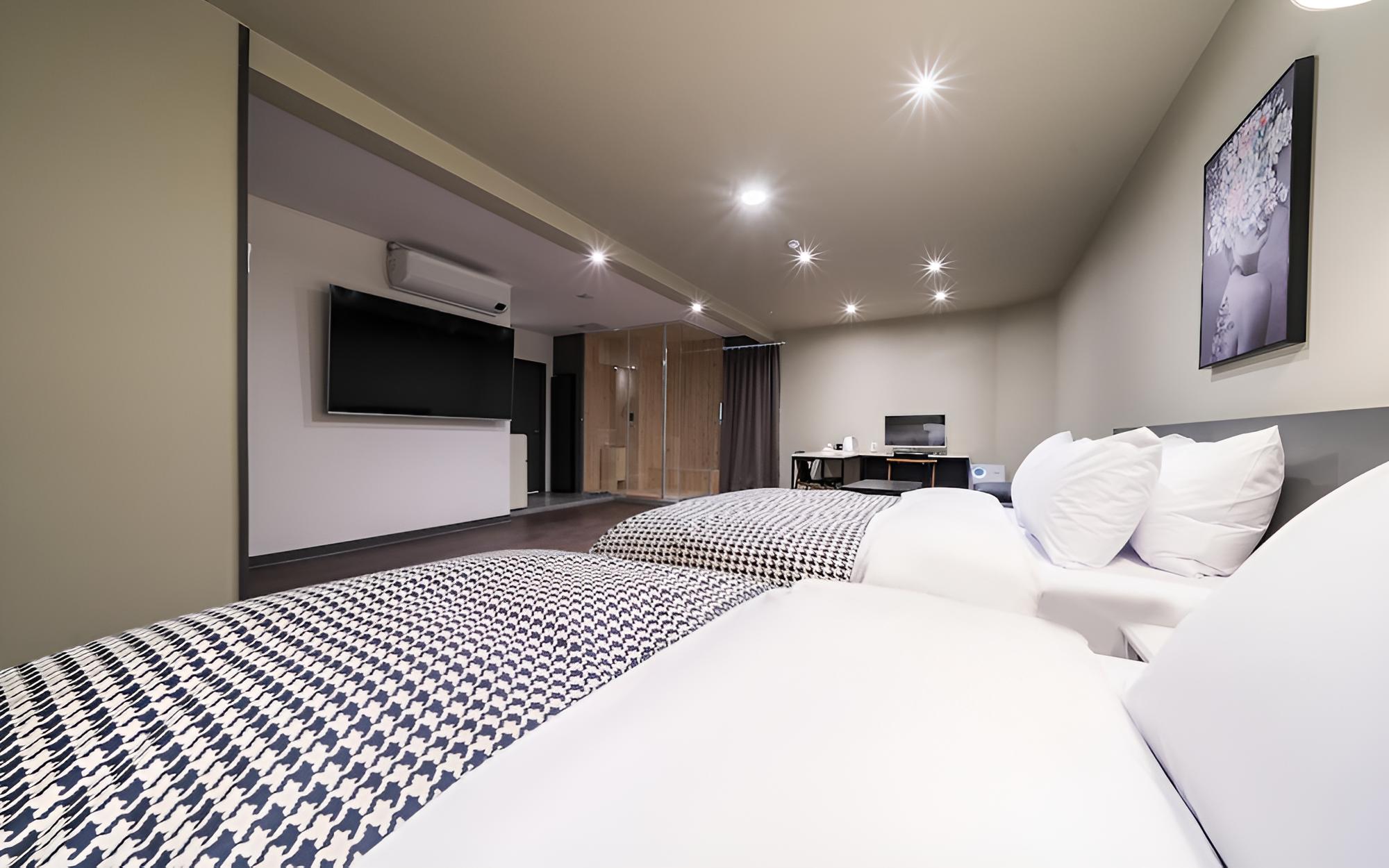 Room (Suite Sauna Twin A (TV Styler PC Saun) photo 1