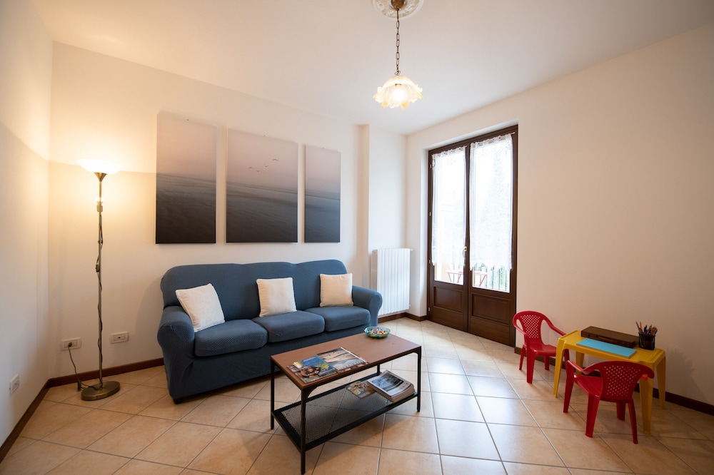 Comfort Apartment photo 1