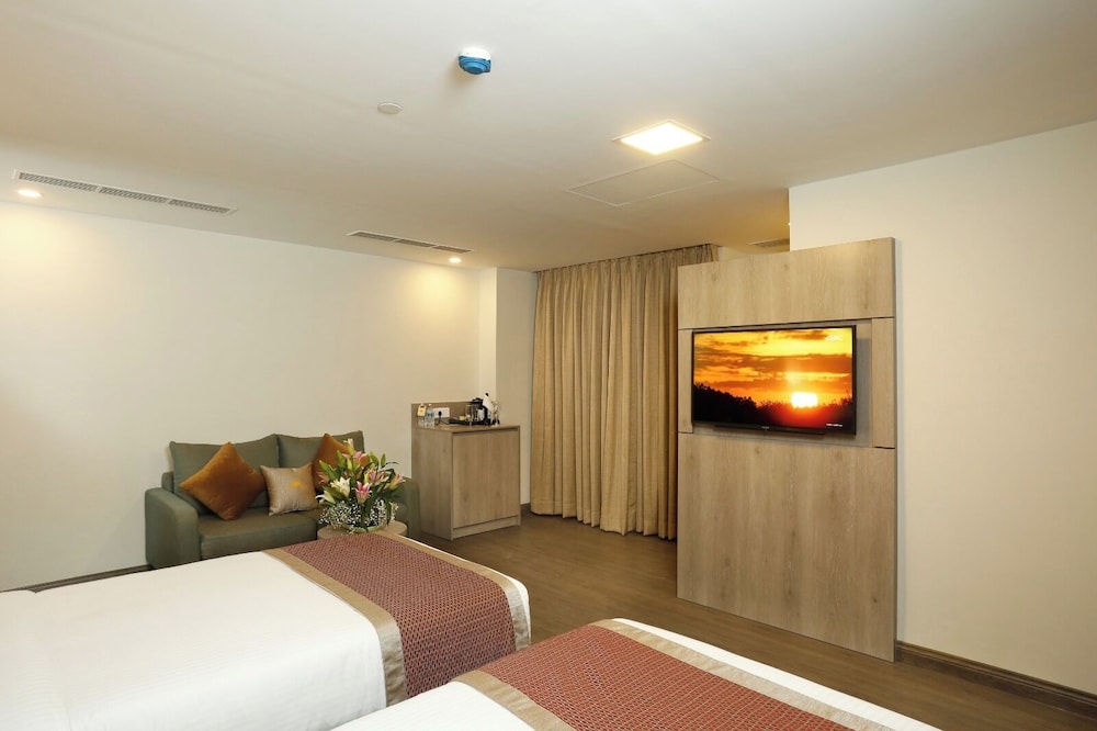 Deluxe Twin Room - Photo 9