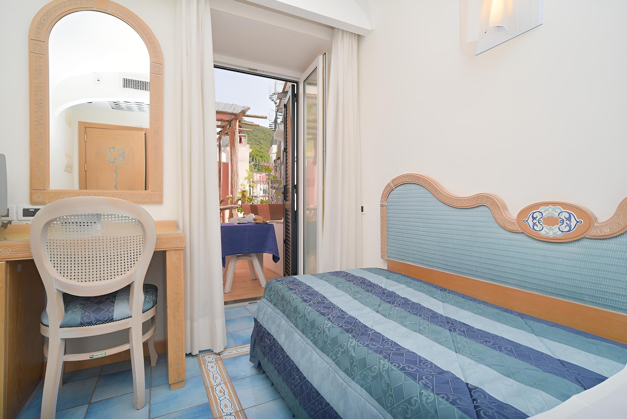 Standard Single Room photo 3