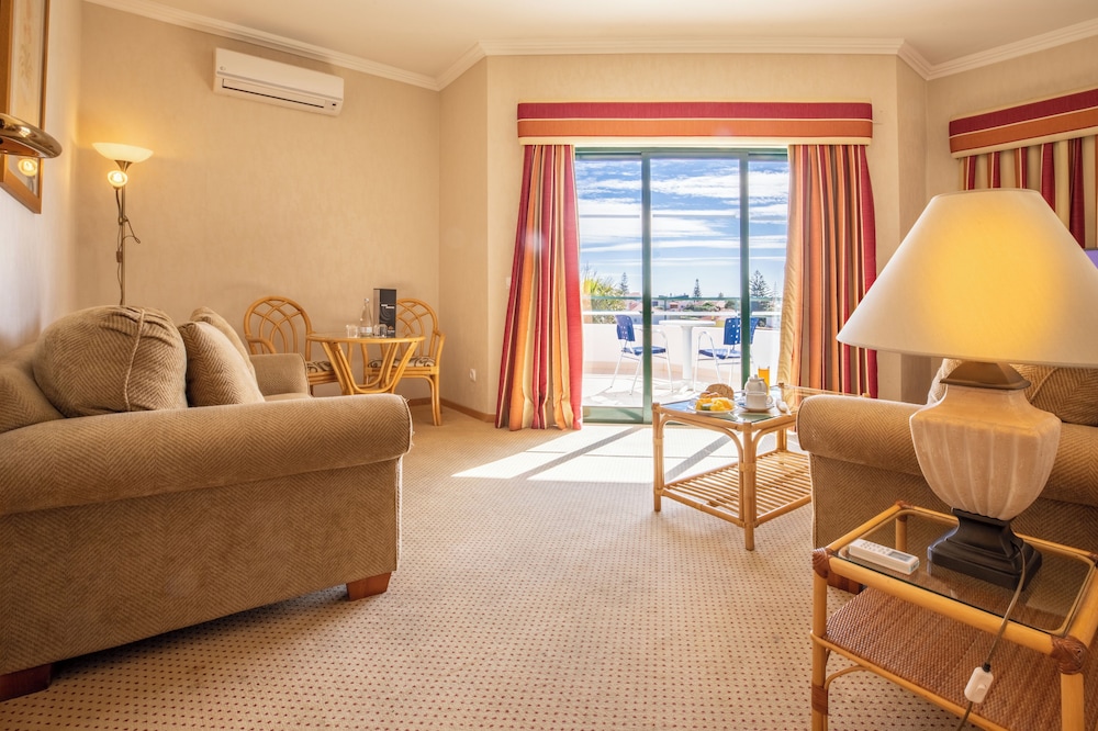 Junior Suite - Photo 7