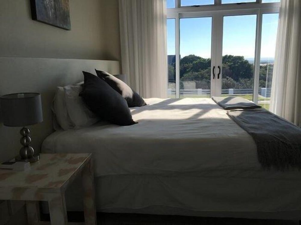 Family House, 4 Bedrooms photo 2