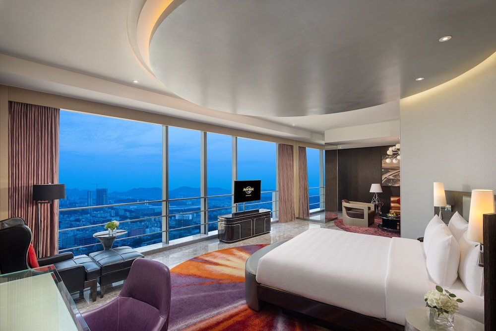 Studio Suite, 1 King Bed