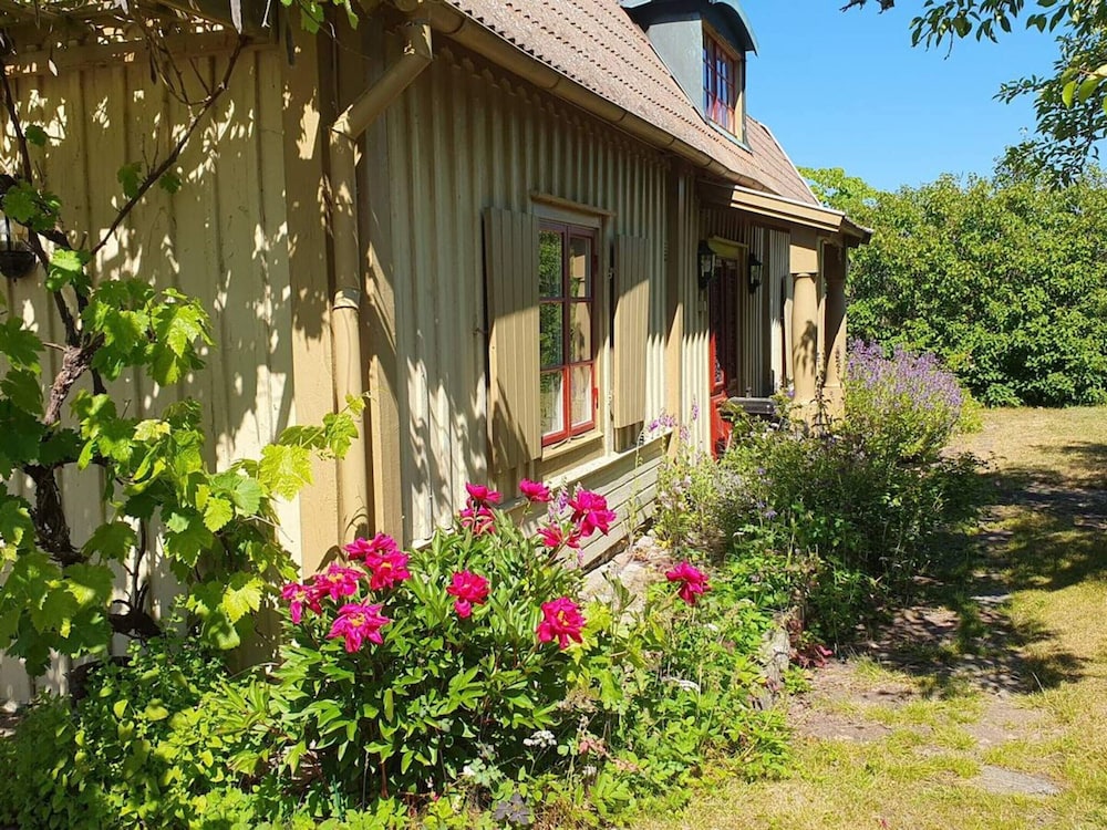 House photo 2