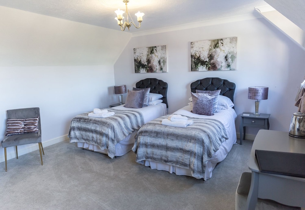 Luxury Apartment, Ensuite photo 2