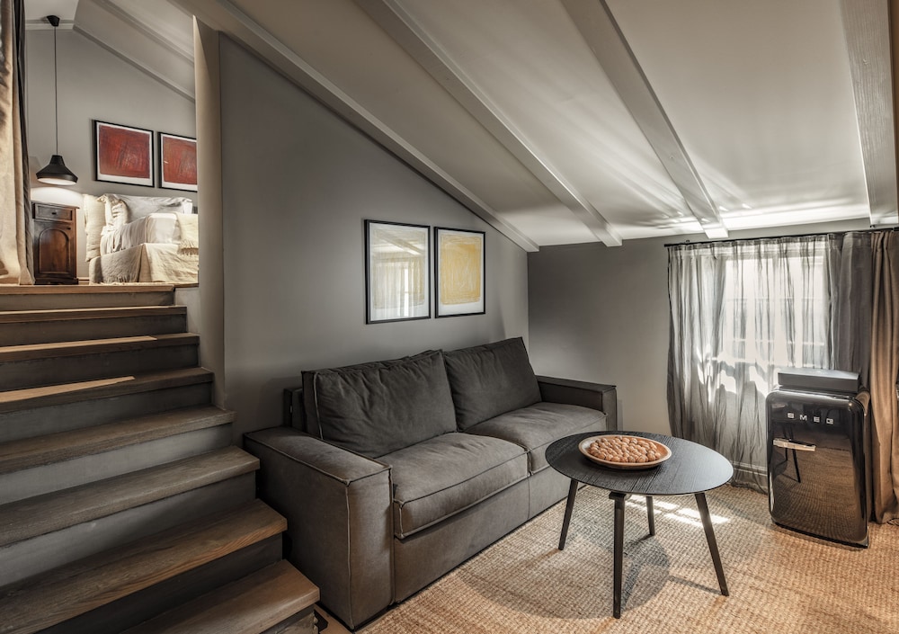 Romantic Suite, Terrace, Garden View photo 3