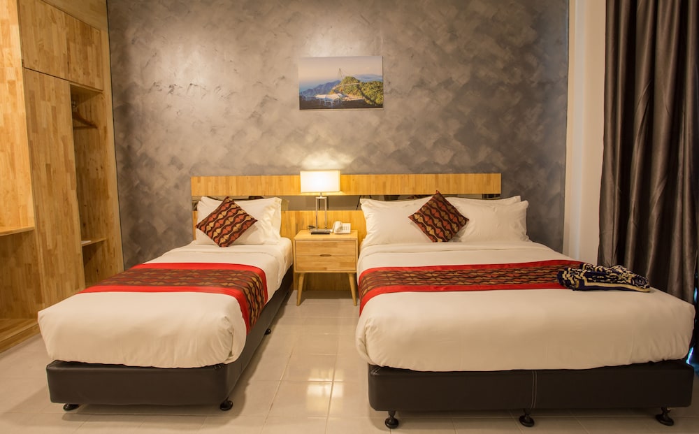 Deluxe Family Room - Photo 4
