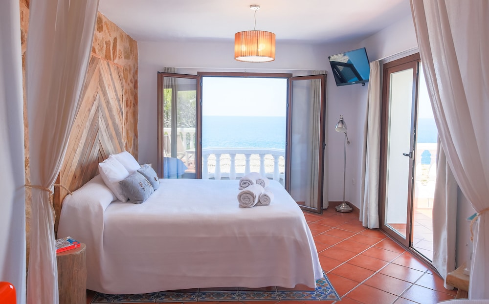 Junior Suite, Balcony photo 3