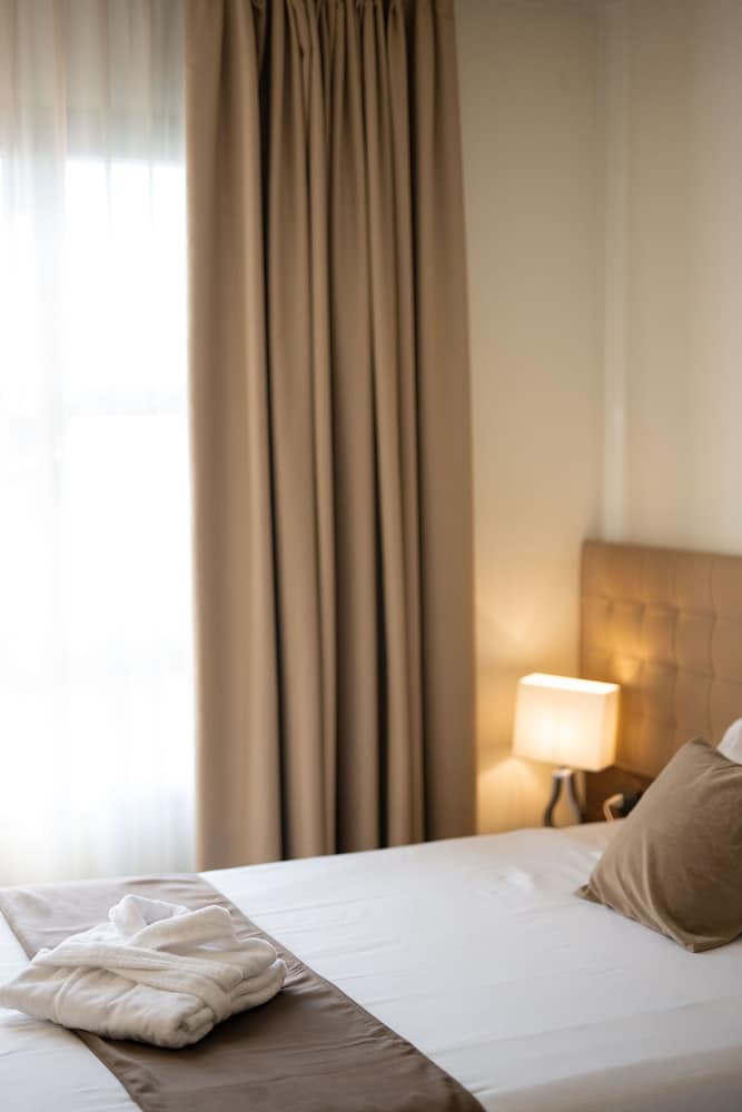 Superior Double Room - Photo 4