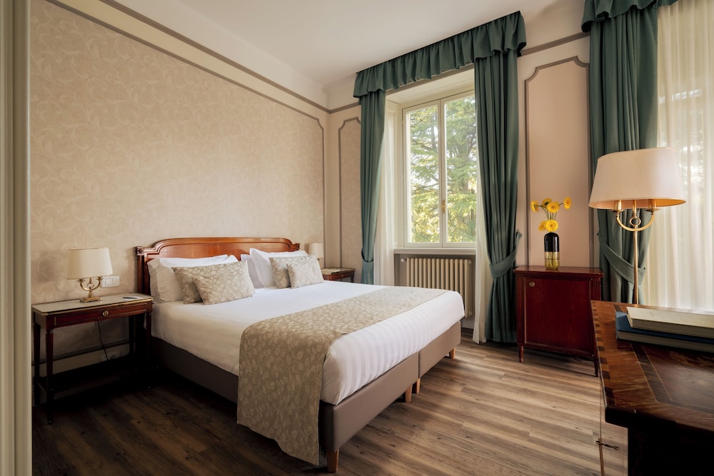 Double Room, 1 Bedroom, Park View - Photo 2