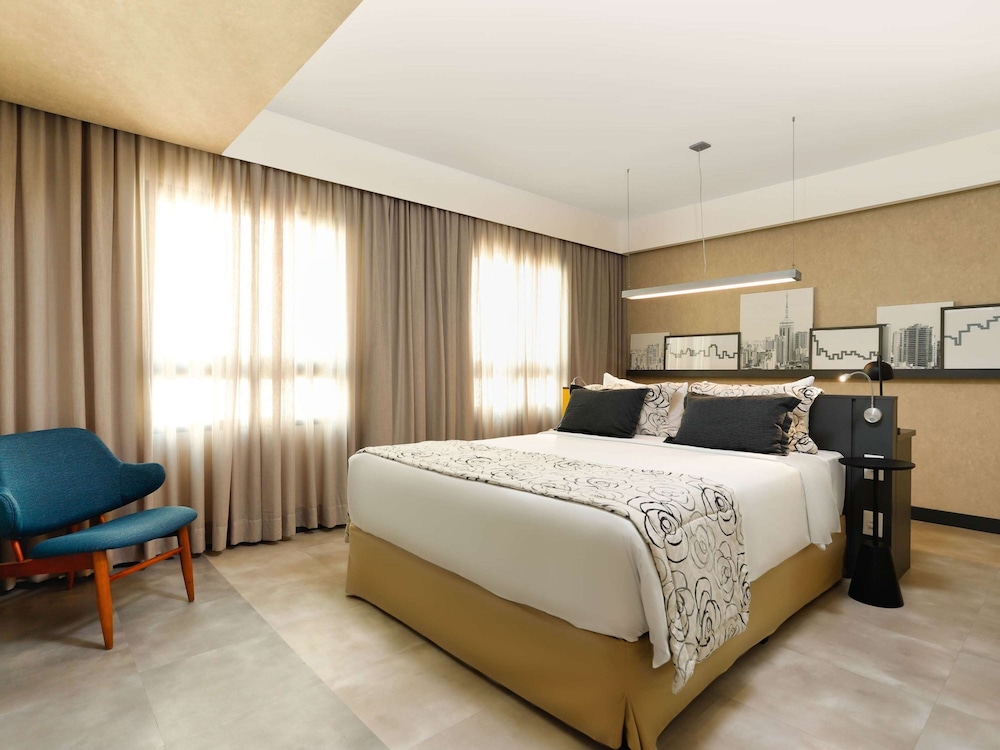 Available room