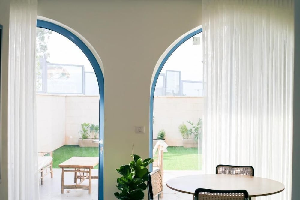Executive Villa photo 1