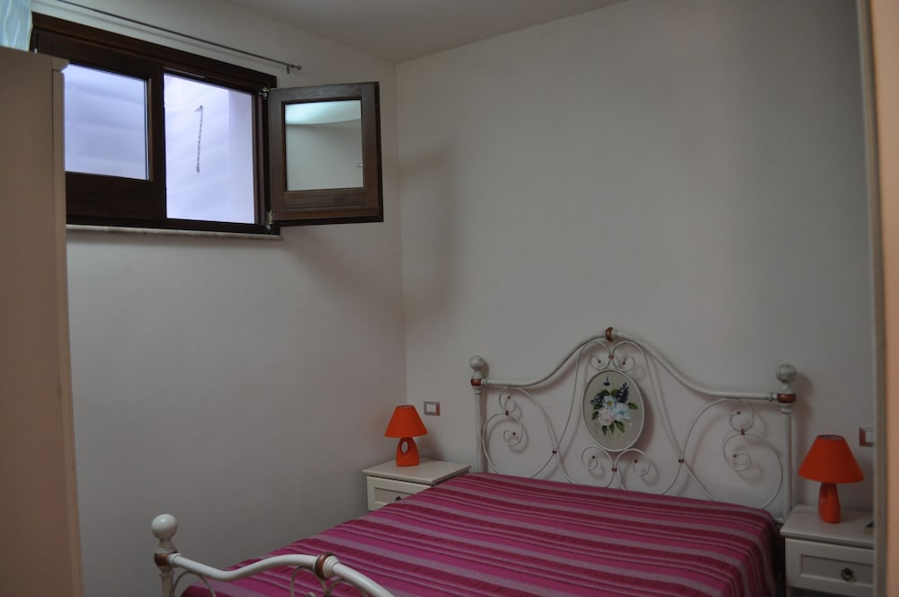 Apartment, 1 Bedroom, Smoking, Balcony