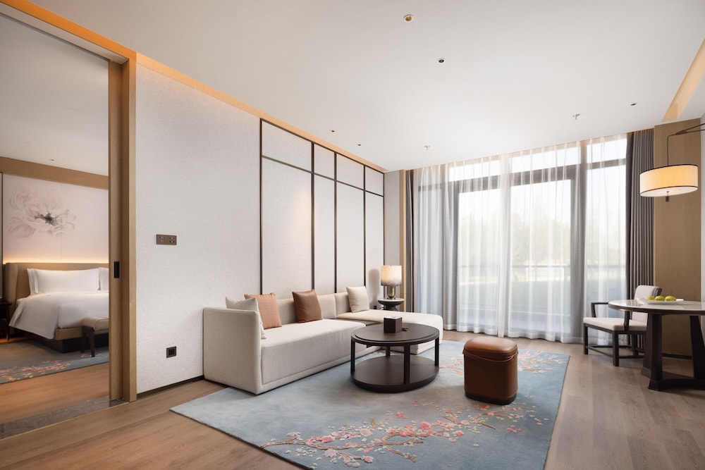 Executive Suite photo 3