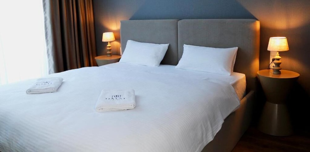 Basic Double Room, Non Smoking