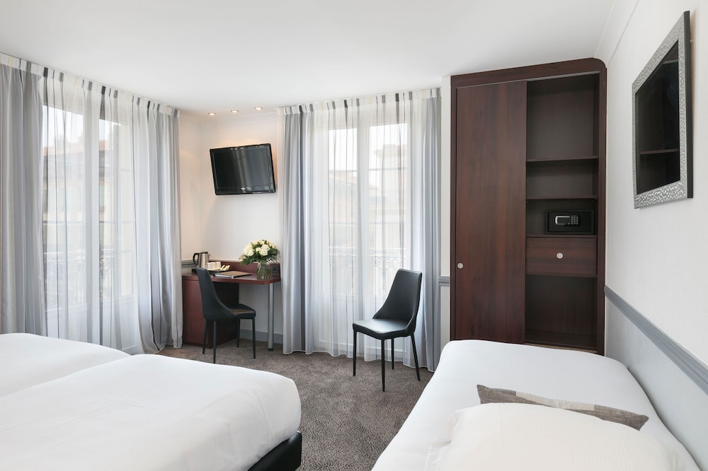 Deluxe Room, Multiple Beds, Non Smoking (Twin bed on request)
