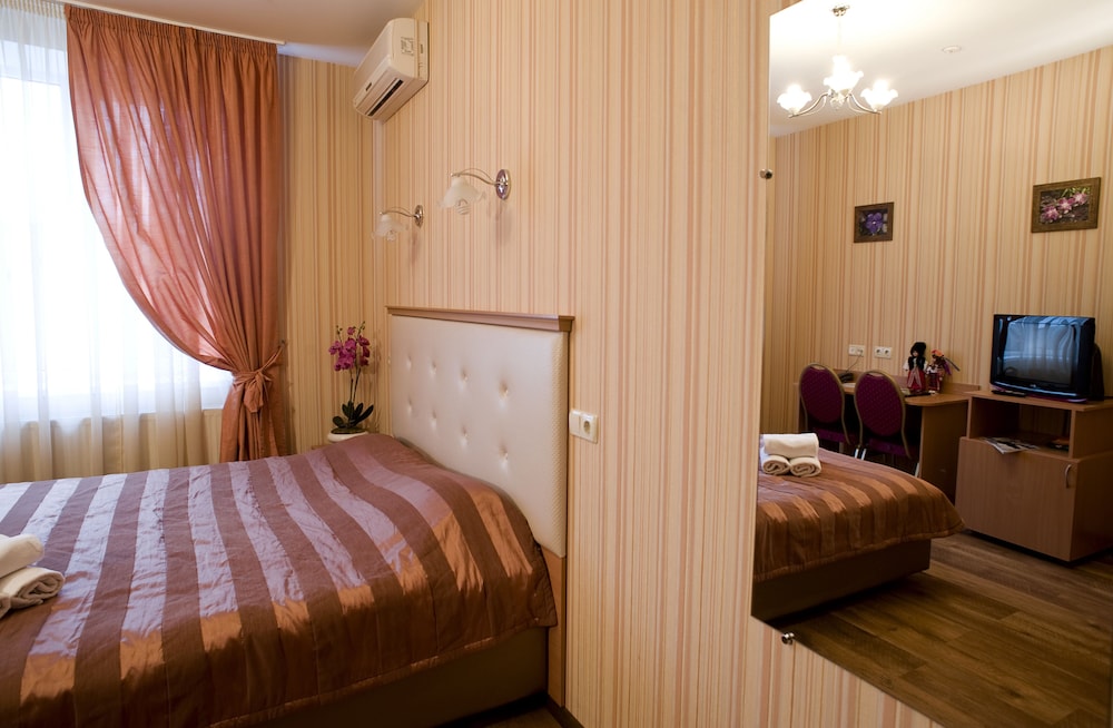 Standard Double Room photo 3