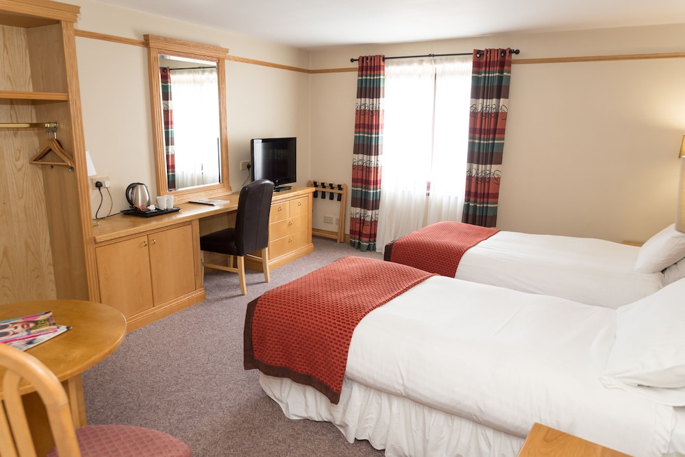 Marine Court Hotel