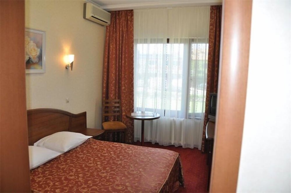 Standard Double or Twin Room (Superior) photo 1