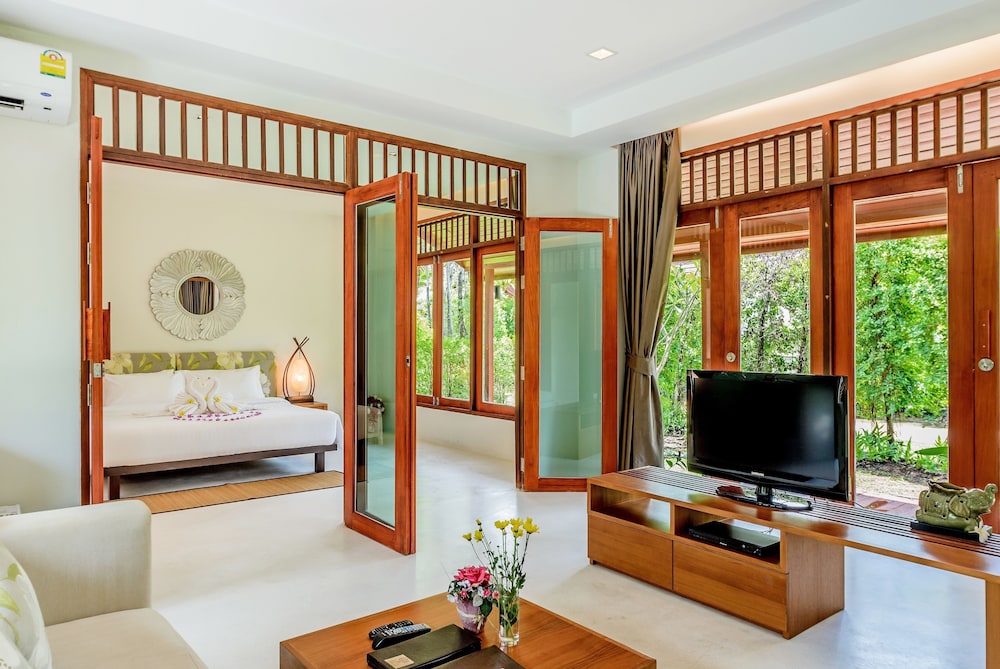 Plunge Pool Suite Villa - Garden View