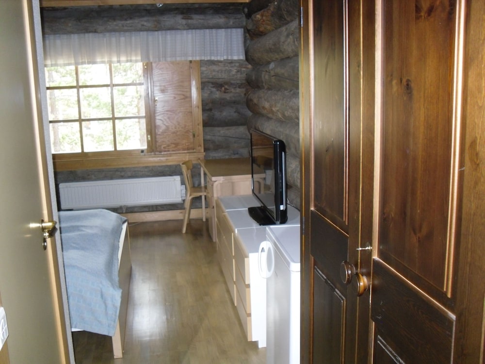 Luxury Chalet, Multiple Bedrooms, Sauna, Courtyard View photo 3