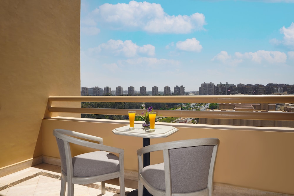 Junior Suite (Executive)