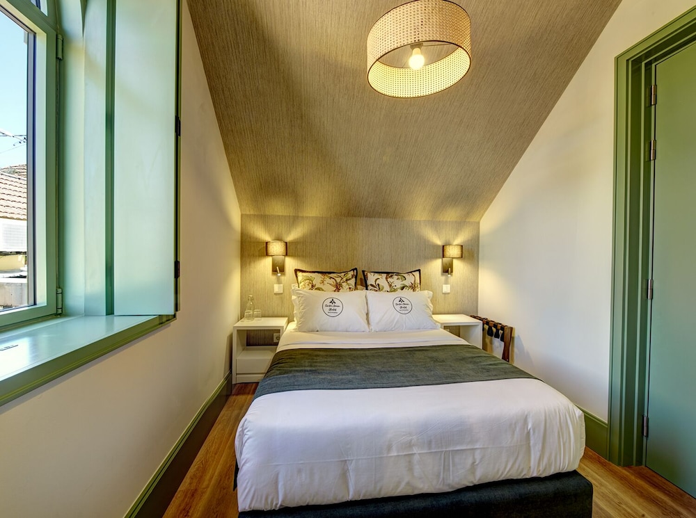 Economy Room, 1 Double Bed, Non Smoking, Mezzanine